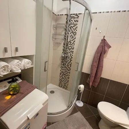 Peaceful Living, 4 Minutes From The Center Koszyce