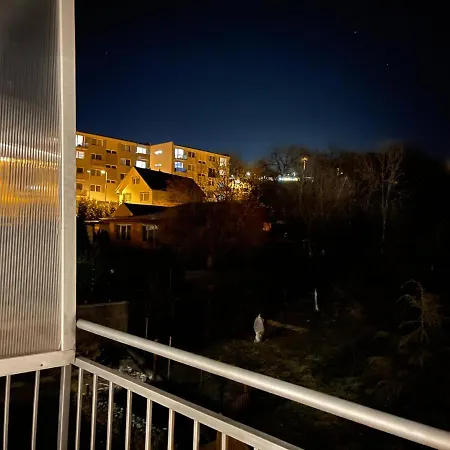 Peaceful Living, 4 Minutes From The Center Apartment *